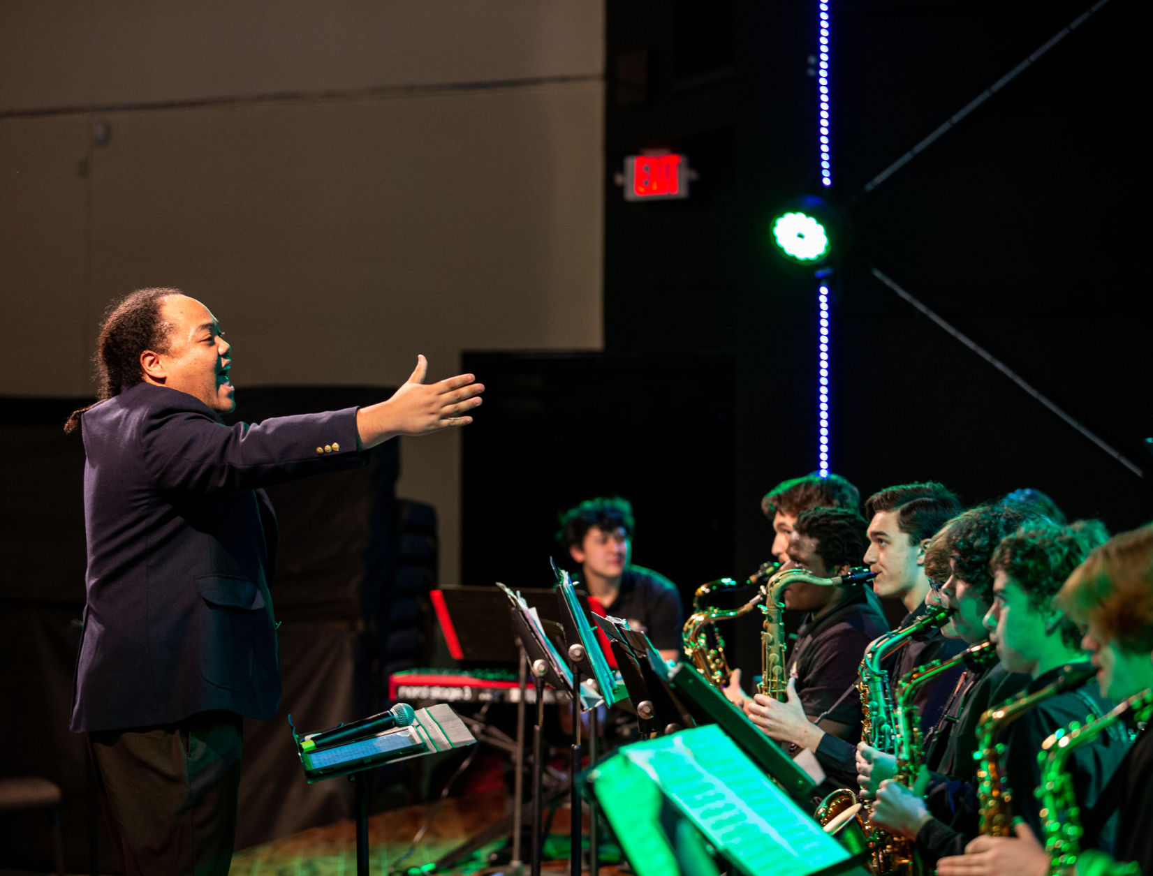 2020.01.26_FamilyJazzDay_DavidCarter_AllStarHighSchoolJazzBand_JB McCabe Photography.jpg